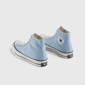 High top converse! Love them but too big, never worn!!